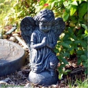 How To Verdigris Paint Your Own Garden Figurines and Décor